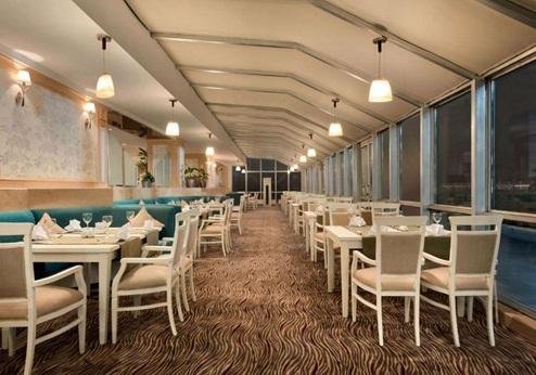 Wyndham Tashkent, restaurant