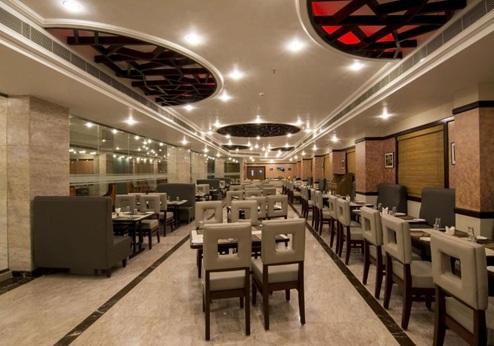 Shenbaga Hotel, restaurant