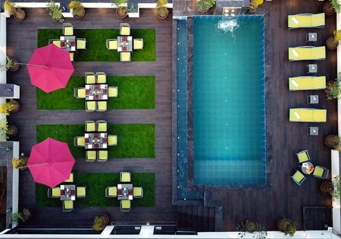 Golden Tulip Agra, zwembad