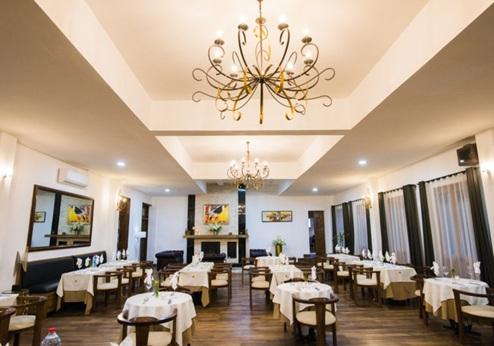 Arotel, restaurant