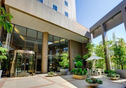 JAL City hotel, entree