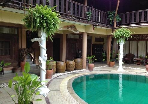 Ruean Thai hotel, zwembad