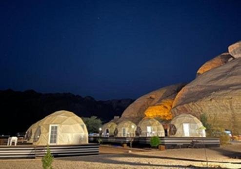 Albasha Camp, Kamp