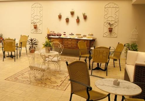 Kenton Palace Buenos Aires, restaurant