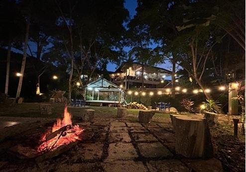 Xcape Resort, tuin