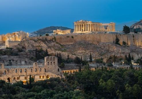 Evita Asty, omgeving