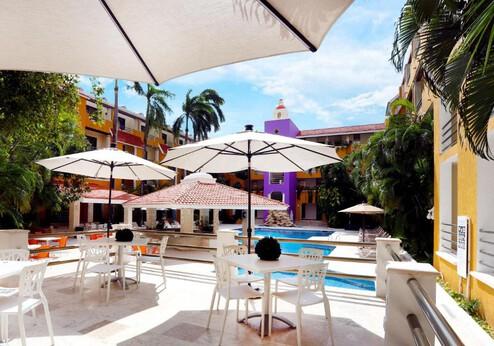 Hotel Adhara Cancun, buiten