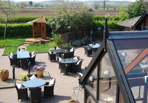 Best Western Gables Hotel, terras