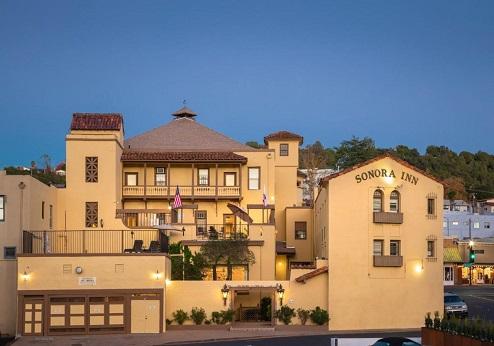 The Sonora Inn, exterieur