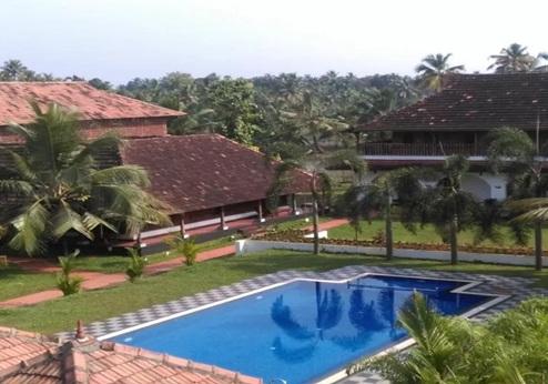 Kumarakom Heritage Resort, zwembad