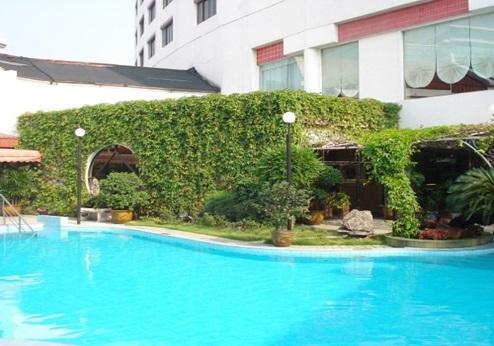 Guilin Bravo Hotel, zwembad