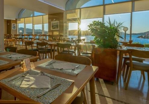 Hotel Sunce, restaurant