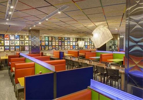 The New Yorker Hotel, restaurant