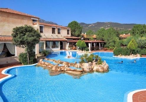 Colonna Du Golf Hotel, zwembad