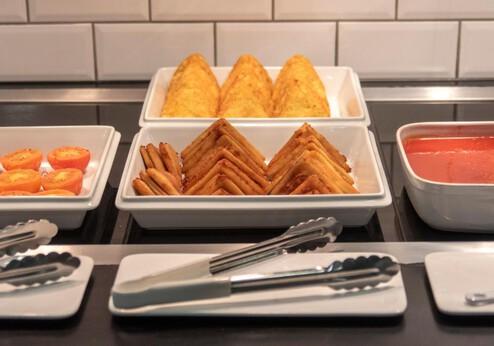 Holiday Inn Express Belfast City by IHG, ontbijt