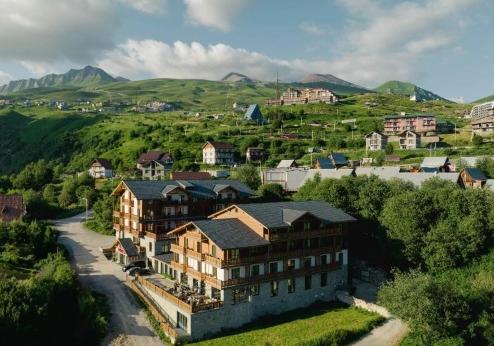 Gudauri Inn, buitenkant