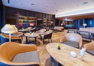 Hakodate Kokusai Hotel, lounge