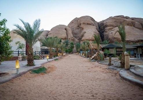 Captain's Desert Camp, camp