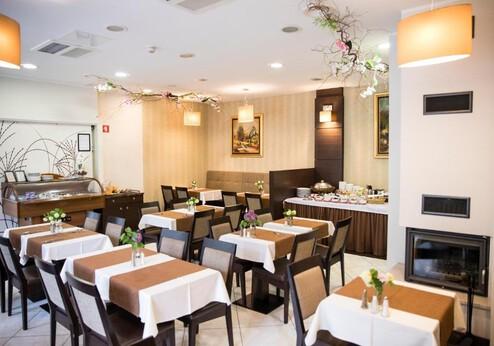 Hotel Mangart, restaurant