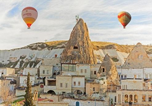 Mithra Cave Hotel, heteluchtballon