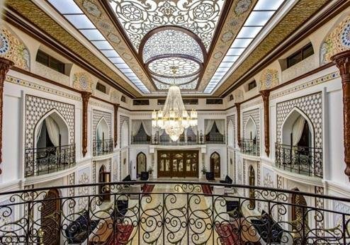 Erkin Palace, lobby