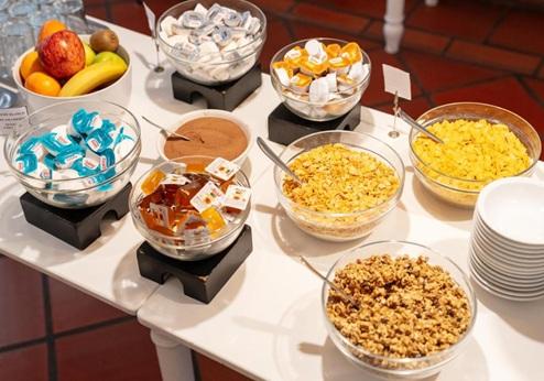 Loi Flats, eten bij ontbijt