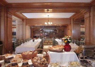 Best Western Bucovina, ontbijt