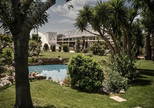 Hotel D'Aragona, tuin