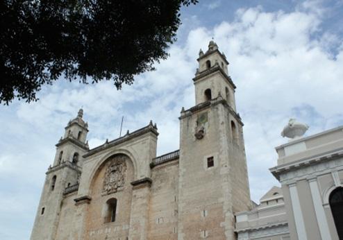 Hotel María José, Catedral de Mérida 