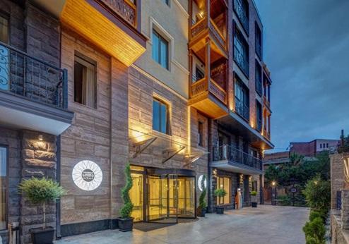 Sole Palace Tbilisi, exterieur