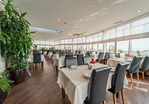 Central Park Hotel Baku, restaurant