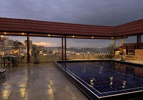 Quattro Hotel, zwembad