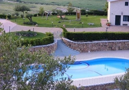 Agriturismo Tenuta Su Vrau, zwembad
