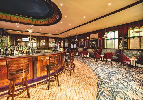 Golden Tulip Nizwa, bar