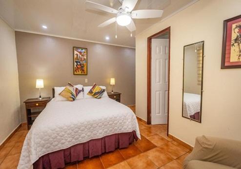 El Oasis Hotel, kamer