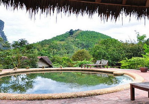 The Cliff & River Jungle Resort & Spa, zwembad 