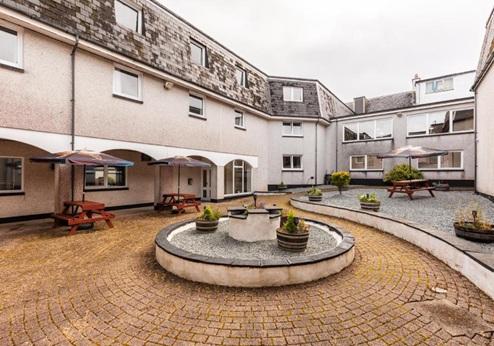 Dunollie Hotel, terras