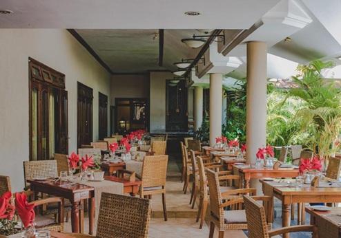 Aanari Hotel & Spa, restaurant