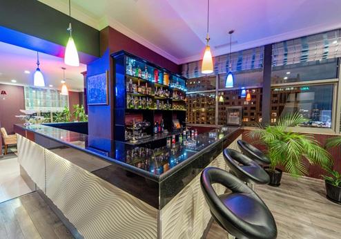 Central Park Hotel Baku, bar