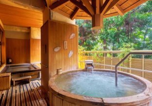 Ryokan Hoshokaku, buitenbad