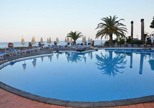 Hotel Kalos, zwembad