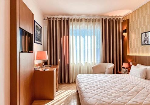 Tirana International Hotel, kamer