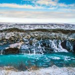 Hraunfossar watervallen