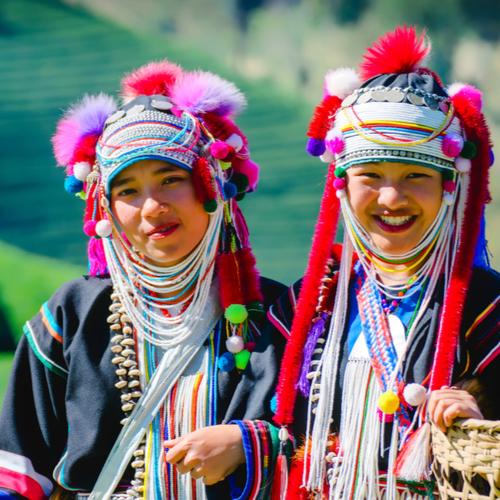 Akha bergstam