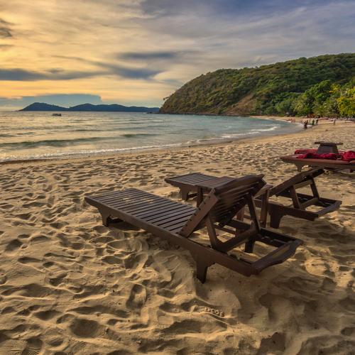 Koh Samed strandbedje met zonsopkomst