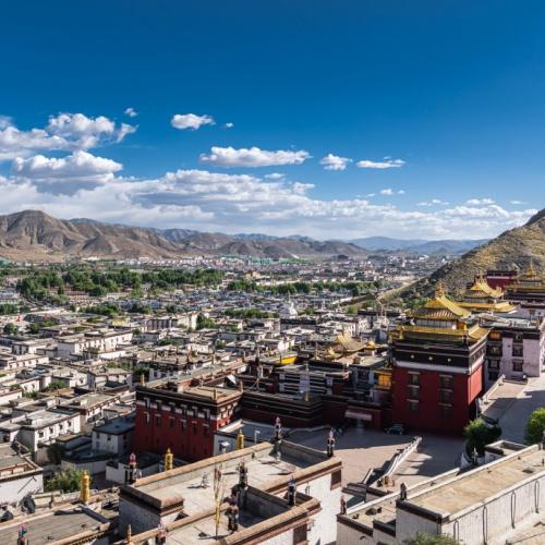 Shigatse, uitzicht op  het Tashi Lhunpo Klooster 