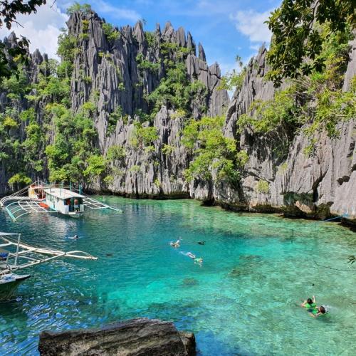 Twin Lagoons, Palawan