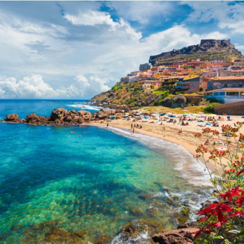 Castelsardo, met op de heuvel Castello dei Doria