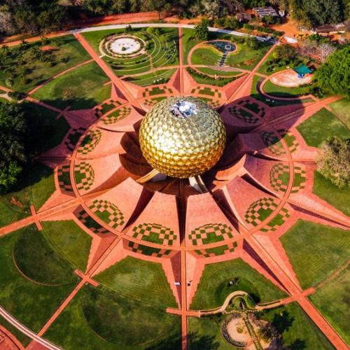 Luchtfoto Auroville