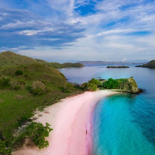 Pink Beach Lombok